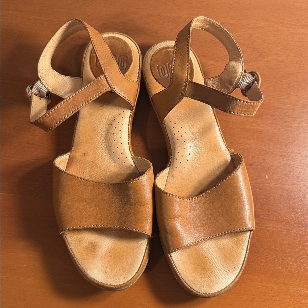 Ono Berry Carl Sandals -  Born
